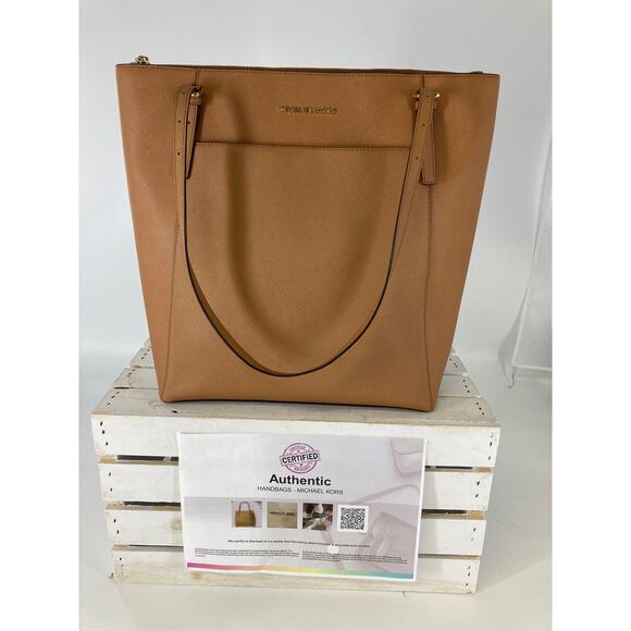 MICHAEL KORS, LARGE BROWN SAFFIANO LEATHER SHOULDER BAG - Picture 1 of 12